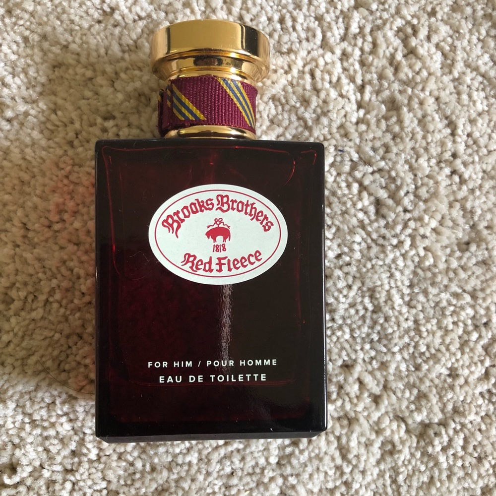 Red Fleece Brooks Brothers Cologne